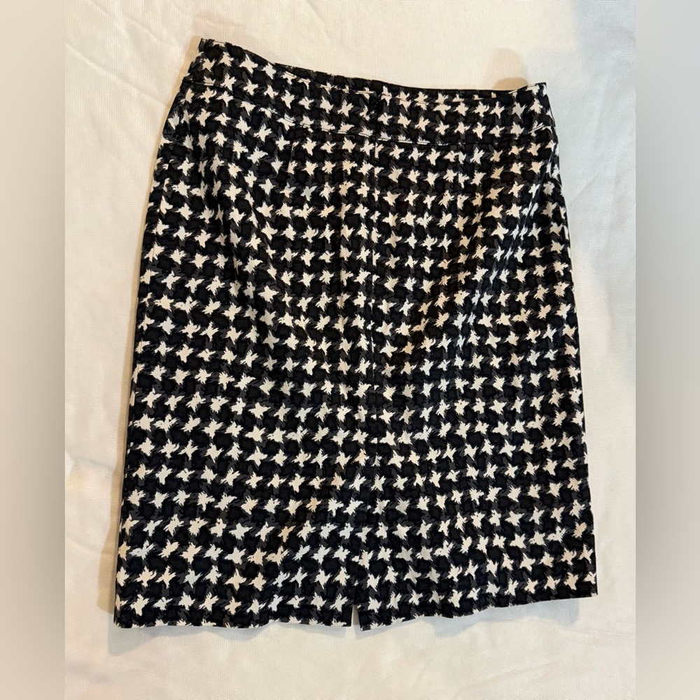 Talbots Herringbone Pencil Skirt - Picture 3 of 6
